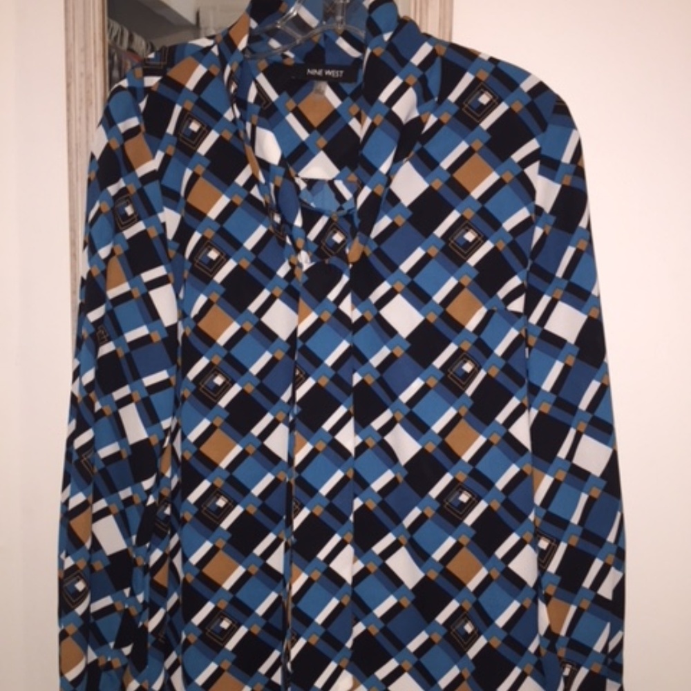 Nine West Women's Tie Neck Geometric Print Blouse
